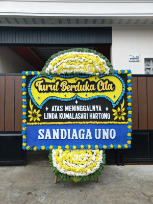 Papan Bunga Duka di Hative Kecil